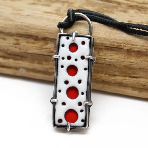 Rectangular Red and White Enamel Pendant in Sterling Silver – Kathy Bankston #enamel #enameljewelry #pendant #artjewelry Enameling Jewelry, Terracotta Jewellery Making, Ceramic Bead Jewelry, Enameled Jewelry, Found Object Jewelry, Cloisonne Jewelry, Polymer Clay Jewelry Tutorials, Polymer Jewelry, Handmade Gifts For Her