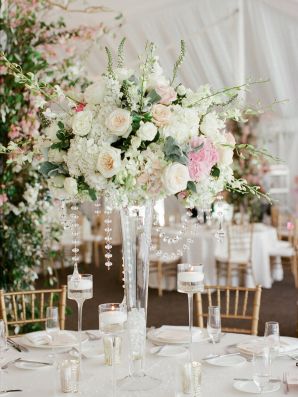 Spray Centerpiece with Crystals Bella Collina Wedding, White Wedding Decorations, Modern Wedding Decor, All White Wedding, Lakeside Wedding, Emerald Wedding, Coastal Wedding, Wedding Forward, Deco Floral