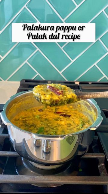 Zaha S on Instagram: "Looking for a delicious and nutritious lunch option? Then this video is for you. It’s Andhra style Palakura pappu or palak dal. This is a easy-to-make recipe for lunch or lazy weekends. Give it a try. #pappu #lunchrecipes #lunchideas" Palak Dal Recipes, Pappu Recipe, Recipe For Lunch, Nutritious Lunch, Dal Recipe, Food Plan, Easy Food To Make, Blouse Design, Lunch Recipes