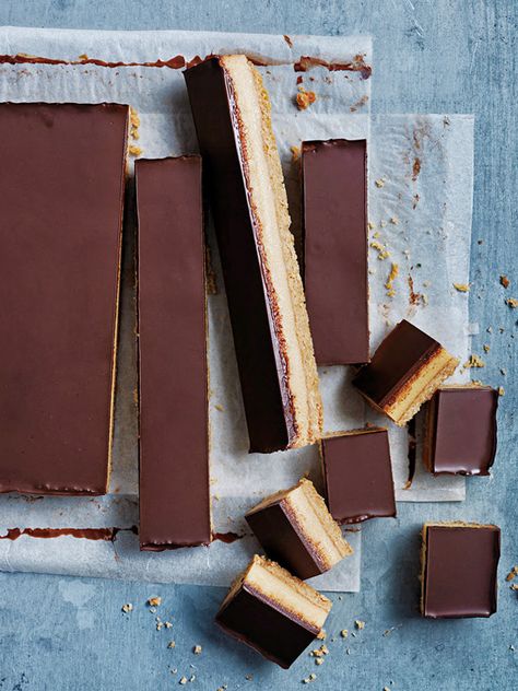 classic caramel slice | Donna Hay Millionaires Shortbread, Sunday Dessert, Chocolate Caramel Slice, Donna Hay Recipes, Tea Treats, Caramel Slice, Tray Bake, Donna Hay, Slow Cooker Desserts