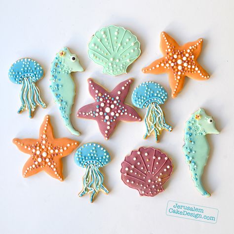 Sea Theme Cookies, Sea Turtle Cookies Decorated, Sea Creature Baby Shower Ideas, Sea Creature Cookies, Sea Cookies Decorated, Sea Turtle Cookies, Ocean Cookies, Starfish Cookies, Sea Cookies