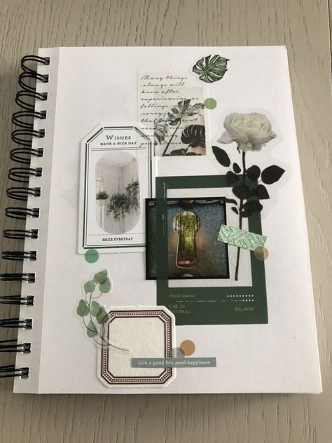 Vintage Scrapbooking Ideas, Green Scrapbook Ideas, Modern Scrapbook, Make A Scrapbook, Scrapbooking Tutorial, Vintage Scrapbooking, Travel Journal Scrapbook, Album Journal, طابع بريدي