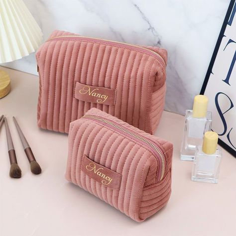 Limited Time Offer! Enjoy incredible discounts on a wide range of products. Whether you're looking for electronics, fashion, or home essentials, we've got amazing deals just for you. Shop now and save big! Personalized Makeup Bag Custom Travel Toiletry Bag for Wedding or Birthday Gift https://digivirt.co/products/personalized-makeup-bag-custom-travel-toiletry-bag-for-wedding-or-birthday-gift DigiVirt #DiscountDeals #LimitedTimeOffer #ShopAndSave #ExclusiveDiscounts #BigSavings Bride Makeup Bag, Romantic Gifts For Girlfriend, Custom Makeup Bags, Wedding Hacks, Custom Makeup, Year Goals, Personalized Makeup Bags, Luxury Bags Collection, Custom Gift Ideas