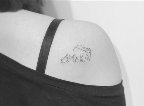 Disney Dumbo Tattoo, Dumbo Tattoo, Cartoon Line Art, Playground Tattoo, Minimalist Cartoon, Basic Tattoos, Matching Sister Tattoos, Cute Tiny Tattoos, Elephant Tattoos