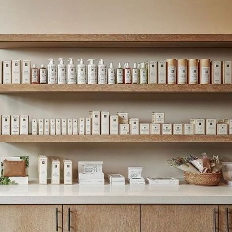 Esthetician Spa, Eminence Organic Skin Care, Spa Room, Natural Branding, Organic Skin, Esthetician, Organic Skin Care, Facial, Spa