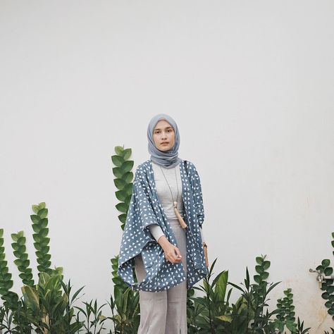 Bohemian Style Hijab, Outfit Hijab Ideas, Hijab Ideas, Bohemian Outfit, Boho Style Design, Street Hijab Fashion, Modern Hijab Fashion, Hijab Trends, Hijab Style Casual