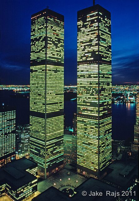 Twin Towers of the World Trade Center at Twilight, designe… | Flickr World Trade Center Nyc, Skyscraper Architecture, Ny City, Trade Centre, Twin Towers, Vintage New York, Trade Center, World Trade, World Trade Center