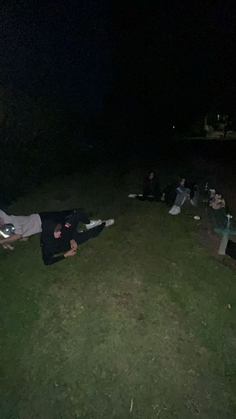 Teens chilling in a park on the grass in the dark taken with flash Late Night With Friends, Funny Memories, Friends At Night, Friend Together, Friends Together, Memories With Friends, Night With Friends, Best Friend Couples, Writing Book