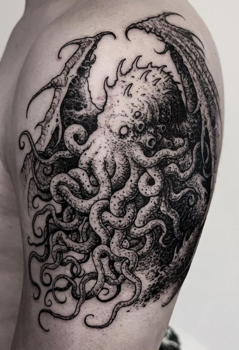 Dark Sketches, Cthulhu Tattoo, 2023 Tattoo, Wrist Tattoos For Guys, Instagram Tattoo, Horror Tattoo, Tattoo Model, Skin Art, Forearm Tattoos