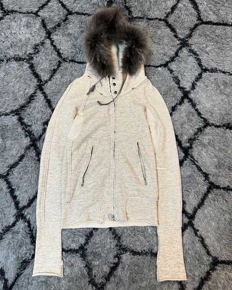 buyselldm | LGB Reversible Fur Parka / Hoodie •Gently Used •Size: 1 •From Japanese label, Le Grande Bleu (LGB). This is their iconic fur parka with… | Instagram Fur Parka, Fur Hood, Parka, Zip Ups, Outfit Inspo, Clothes, Instagram