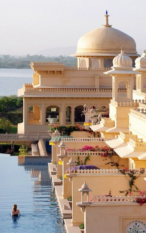 Oberoi Udaivilas Wedding, Haveli House India, Udaipur Hotels, Udaivilas Udaipur, Oberoi Udaivilas, Indian Hotel, Indian Palaces, Oberoi Hotels, India Travel Places