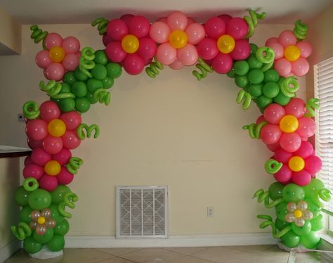 5th Birthday Girl, Enchanted Forest Birthday Party, Balloon Board, Balloon Tutorials, Enchanted Forest Birthday, 5th Birthday Girls, Forest Birthday Party, Wedding Stage Backdrop, Forest Birthday