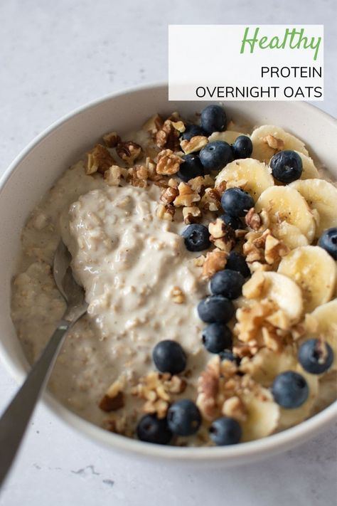 These protein overnight oats are a creamy, delicious and easy to make breakfast which also happens to be really healthy. Packed with protein and nutrients, it's the perfect meal to start your day. Use whey vanilla protein powder, or any other protein powder that you like such as chocolate or strawberry flavored. Make it vegan with oat milk or almond milk, and use Greek yogurt and rolled oats for the best texture. High Protein Rolled Oats, Overnight Vanilla Protein Oats, Overnight Oats With Whey Protein, Whey Protein Overnight Oats, High Protein Overnight Oats Greek Yogurt, Healthy Overnight Oats With Protein Powder, Vanilla Protein Powder Overnight Oats, Overnight Oats With Protein Powder Greek Yogurt, Protein Overnight Oats No Yogurt