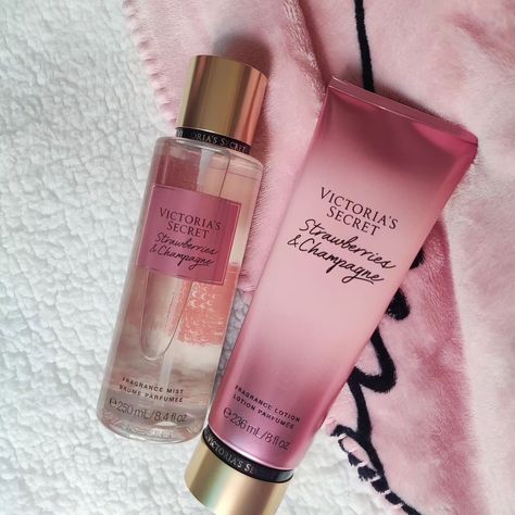 Perfumes Aesthetic, Victoria Secret Body Spray, Victoria's Secret Perfume, Coco Chanel Mademoiselle, Strawberry Champagne, Bath And Body Works Perfume, Fragrance Lotion, Victoria Secret Perfume, Victoria Secret Body