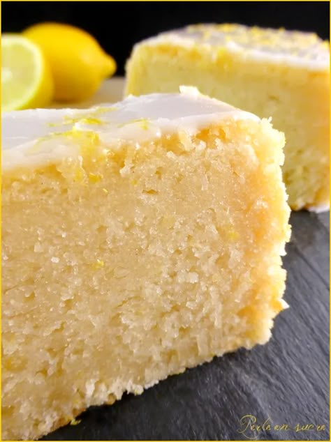 Cake citron vegan (sans oeufs, sans lait, sans beurre) Delicious Lemon Cake, Homemade Sandwich Bread, Patisserie Vegan, Vegan Lemon Cake, Milk Dessert, Homemade Sandwich, Homemade Cake Recipes, Piece Of Cake, Vegan Cake