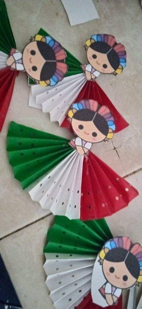 Mexican Independence Day Decorations, Mexico Classroom Decorations, Hispanic Crafts For Kids, Mexican Independence Day Crafts, Hispanic Heritage Month Crafts Preschool, Mexican Crafts For Kids, Hispanic Heritage Month Art Projects, Hispanic Heritage Month Decorations, Hispanic Heritage Month Crafts