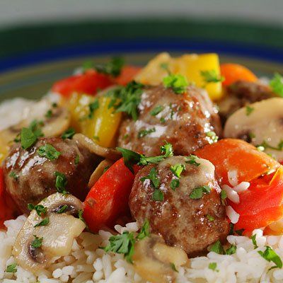 Chopped red and yellow bell peppers add color and texture to these savory meatballs seasoned with Italian herb mix and enriched with mushrooms. Savory Meatballs, Italian Meatballs, Herb Seasoning, Peppers Recipes, Entree Recipes, Meatball Recipes, Chicken Flavors, Italian Dishes, Bell Peppers