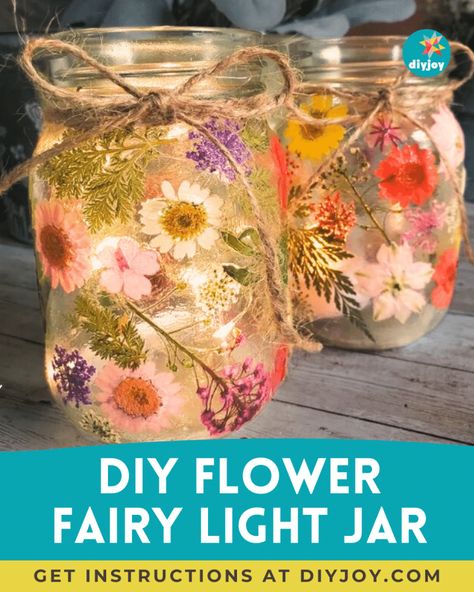 DIY Flower Fairy Light Jar Flowers And Lights Decor, Lights In A Jar, Fairy Light Jar, Fairy Jars Diy, Diy Flower Fairy, Fairy Lights In A Jar, Flower Fairy Lights, Crafts With Glass Jars, Jar Crafts Diy