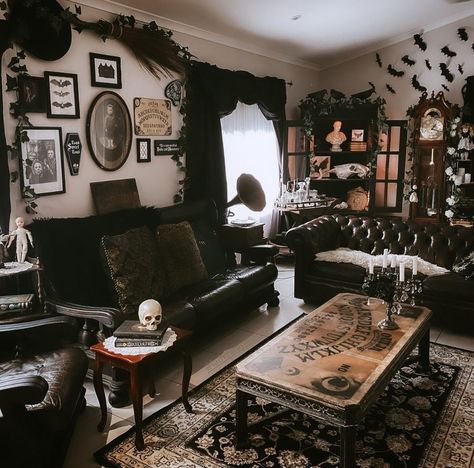 Witchy Living Room, Gothic Living Rooms, Goth Living Room, Gothic Nature, Gothic Living Room, Gothic Homeware, Gothic Room, Gothic Interior, Aesthetic Living Room