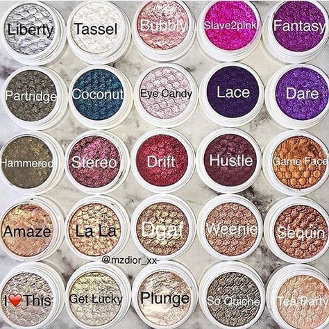 Super Shock Shadow goals 😍 picture by @mzdior_xx 💖 Makeup Brush Png, Eyeshadow Pigments, Eyeliner Stickers, Trendy Eyeshadow, Colourpop Eyeshadow, Colourpop Cosmetics, Makeup Guide, Eyeshadow Palettes, Contour Makeup