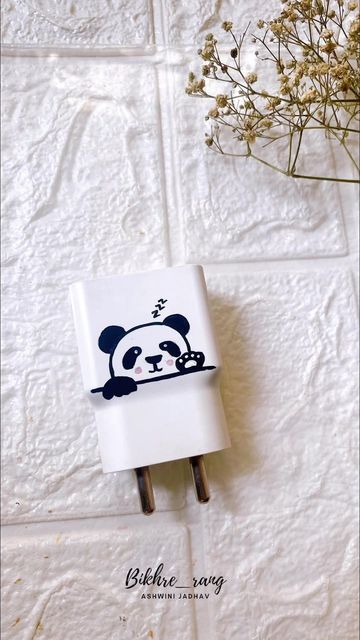 Upcycled Art Projects, Paper Flower Origami, Charger Art, Lazy Panda, Aesthetic Craft, Flower Origami, Phone Case Diy Paint, Diy Phone Case Design, Diy Crafts Love