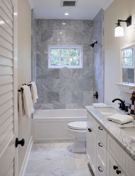 7x12 Bathroom Plans Design Ideas, Pictures, Remodel, and Decor - page 4 Makeover Kamar Mandi, Bathroom Makeovers, Bathroom Tub Shower, Window In Shower, Narrow Bathroom, Bilik Air, Bathroom Design Inspiration, Bathroom Remodel Designs, Versace Home