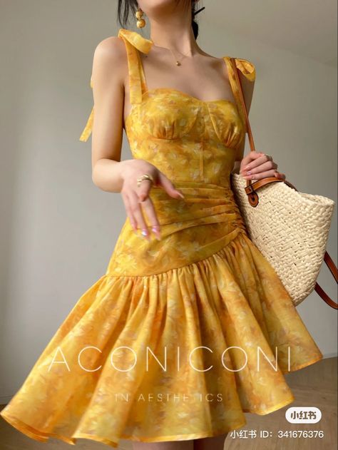 Wedding Guest Outfit Yellow, Mui Mui Outfits, Pretty Feminine Outfits, Hong Kong Outfit Ideas, Grey Dress Outfit Wedding Guest, Sun Outfit Aesthetic, Sun Inspired Dress, Yellow Aesthetic Dress, Yellow Summer Dress Outfit