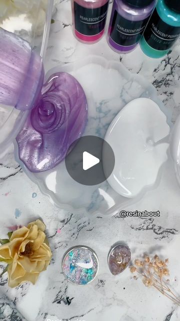 Resin About | Katherine Price on Instagram: "As we bid farewell to 2023, I’m sharing my top resin pours of the year in one epic reel 🎬 I’m also hopping on the bandwagon, reflecting on my most significant year in business. It’s been a wild ride, a bit like navigating the Amalfi Coast in a double-decker bus 😳 Every moment, whether chaotic or serene, has been cherished. Huge shoutout to the incredible people—customers, fellow artists, traders, suppliers—who’ve shaped my resin journey into what it is today 🪄 Collaborating with dream-worthy companies has been a highlight, surpassing what I once only imagined. Reflecting on this, I’m immensely proud of the journey and grateful for not giving up during tough times last year. Thank you for your unwavering support— each like, comment, share, fo How To Pour Resin, Resin Color Combinations, Resin Marble Effect, Resin Effects, Resin Art Coasters, Pouring Resin, Resin Pours, Bonsai Wire, How To Make Resin