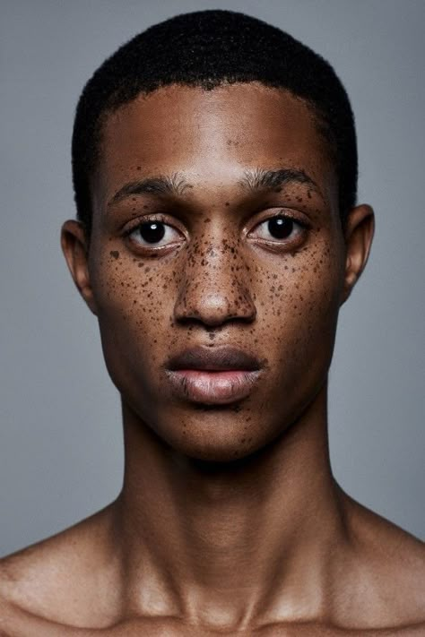 Poc Portrait Photography, Unique Models Faces, Unique Faces Men, Wwe 2k22, People With Freckles, Dark Skin Models, Brown Girls Makeup, Face Study, Face Drawing Reference