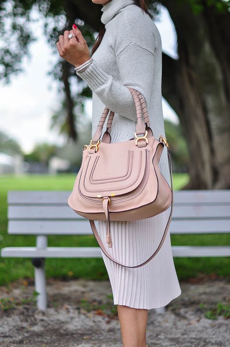 Blush Nude Chloe Marcie bag Black Tie Event Outfit, Chloe Marcie Bag, Chloe Drew Bag, The Waiting Room, Jury Duty, Handbag Essentials, Bag Outfit, Chloe Handbags, Spring Fashion Trends