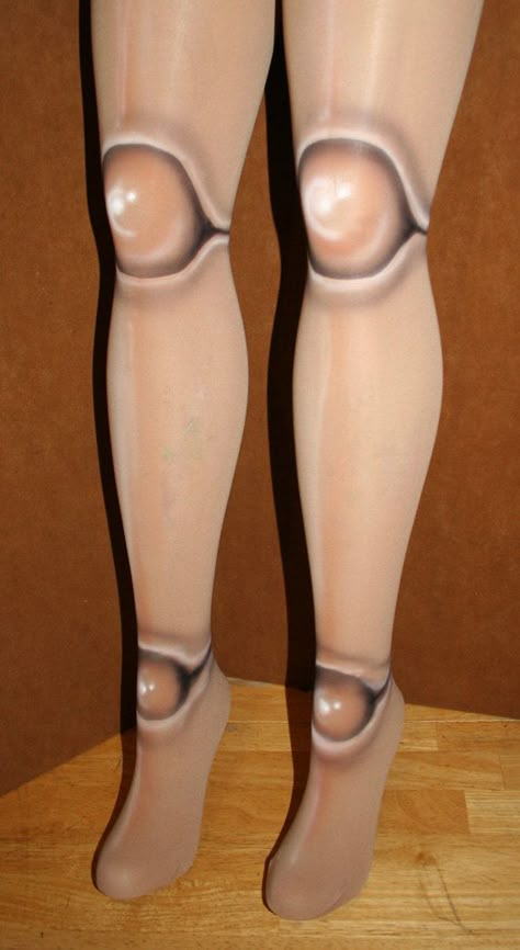 Stockings that make your legs look like doll legs! Hallowen Costume, Special Effects Makeup, Halloween Costumes Makeup, Halloween Make Up, Doll Costume, Halloween Inspiration, Halloween Make, Ball Joints, Costume Makeup