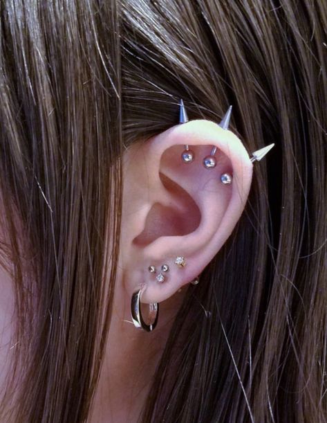 Face Peircings Guys, Ear Setup, Piercings Men, Cool Ear Piercings, Pretty Ear Piercings, Face Piercings, Cool Piercings, Image Swag, Piercing Inspo