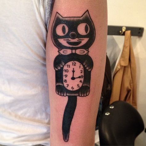 Kit cat clock from today. #kitcat #kitcatclock #tattoo #cattattoo #cattoo Kit Kat Tattoo, Felix The Cat Clock Tattoo, Kit Kat Clock Tattoo, Kit Cat Clock Tattoo, Kitschy Tattoo, 60s Tattoo, Kitsch Tattoo, Kit Kat Clock, Clown Tattoos