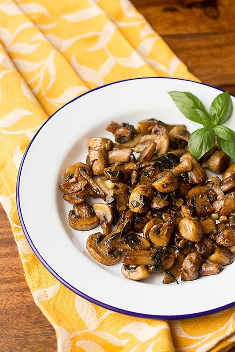 Fry Mushrooms, Mushroom Recipes Indian, Toasted Sandwich Recipes, Prawn Stir Fry, Mushroom Stir Fry, Vegan Baking Recipes, Quick Stir Fry, Fried Mushrooms, Stir Fry Recipe