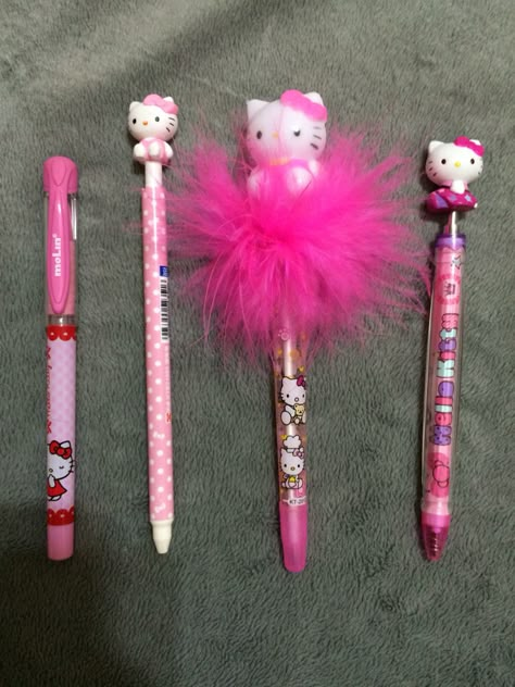 Hello Kitty Stationary, Hello Kitty School Supplies, Hello Kitty Pen, Hello Kitty Pencil, Hello Kitty Book, Hello Kitty School, Hello Kitty Shop, Pretty School Supplies, Cute School Stationary