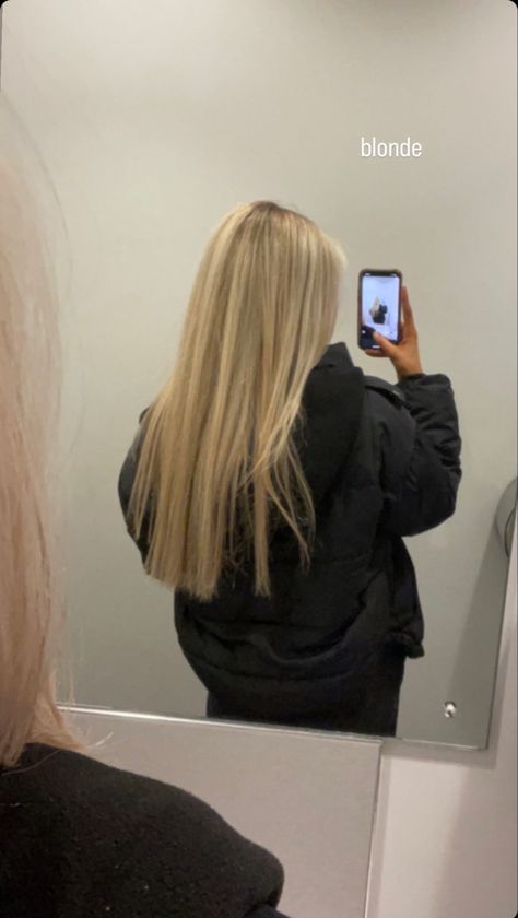 blonde hair, long hair, fresh hair Bleach Blonde Straight Hair, Long Blonde Hair Healthy, Healthy Long Blonde Hair, Blonde Hair Back View, Blonde Hair Inspo Mid Length, Dirty Blonde Hair Aesthetic, Healthy Bleached Hair, Blonde Babylights On Blonde Hair, Blonde Hair Shoulder Length