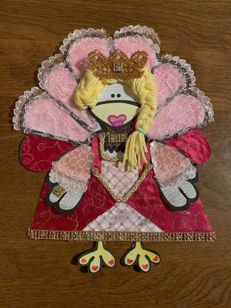 Disguise a Turkey Project, hide the turkey Princess Turkey Disguise, Disguise A Turkey Project, Tom The Turkey, Thanksgiving Art Projects, Turkey Template, Disguise A Turkey, Fall Math Activities, Turkey Activity, Turkey Disguise Project