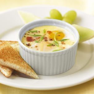 Coddled Eggs Recipes, Bacon Goat Cheese, Crumbled Goat Cheese, Eggs With Bacon, Coddled Eggs, Goat Cheese Recipes, Ham Cheese, Num Num, Cheese Recipe