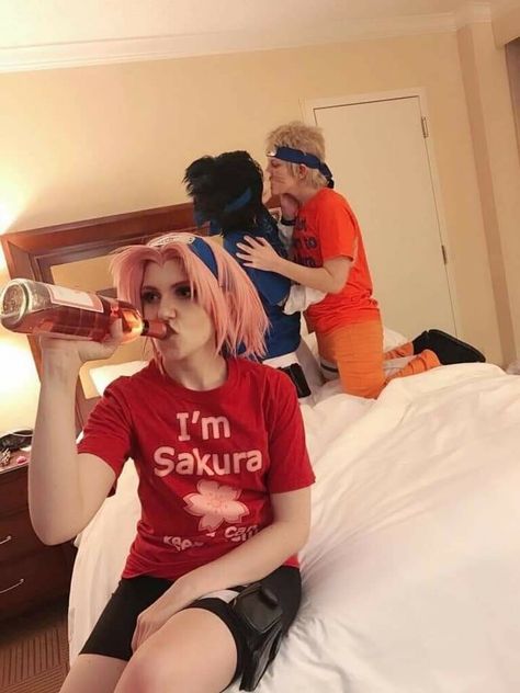 Sasuke Cosplay, Funny Naruto Memes, Cosplay Naruto, Sasuke X Naruto, Naruto Cosplay, Naruto Shippuden Sasuke, Naruto Uzumaki Shippuden, Naruto Funny, Amazing Cosplay