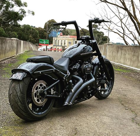 Harley Breakout Custom, Softail Slim Custom, Moter Cycles, Harley Davidson Models, Harley Davidson Breakout Custom, Harley Davidson Breakout, Breakout Harley Davidson, Мотоциклы Harley Davidson, Harley Davidson Pictures