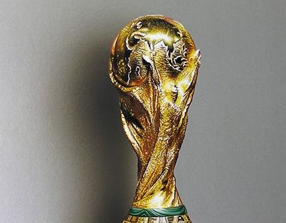 Draw it again - World Cup World Cup Trophy Drawing, Trophy Drawing, Fifa World Cup Trophy, Famous Drawing, World Cup Trophy, Realistic Drawing, The Expert, Realistic Drawings, 4 Hours