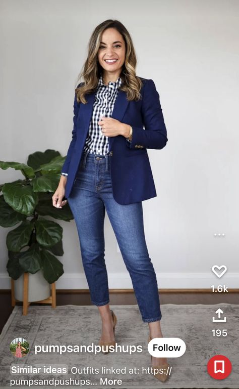 Petite Work Outfits, Conference Outfit, Work Attire Women, Outfits Con Jeans, Mode Kimono, Jean Jacket Outfits, Spring Work Outfits, Moda Jeans, Business Casual Outfits For Work