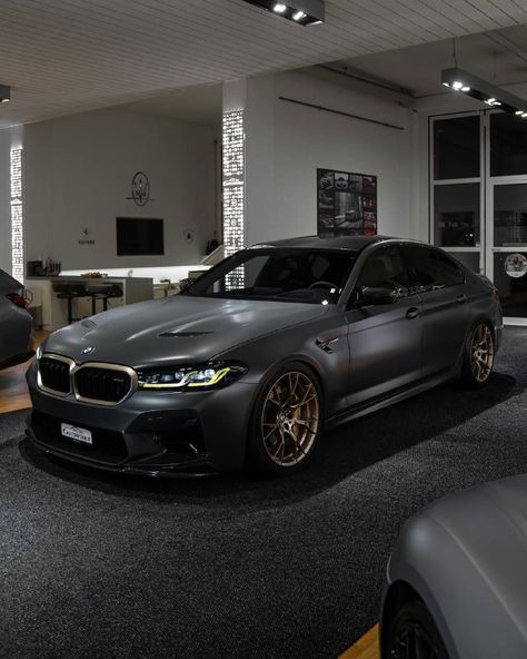 BMW M5 CS🇩🇪 BMW M5 CS🇩🇪 Bmw M5 Cs, M5 Cs, T Max 530, Dream Cars Bmw, M Power, Bmw M Power, Bmw I, Lovely Car, Lux Cars