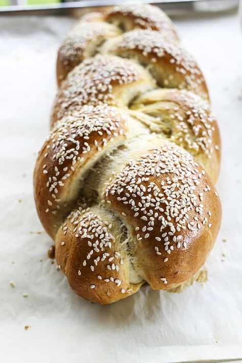 Sesame Semolina Braided Bread from foodiewithfamily.com Overnight Challah, Semolina Bread Recipe, Bread Loafs, Semolina Bread, Silver Palate, Holiday Bread, Yeast Breads, Braided Bread, Easter Bread