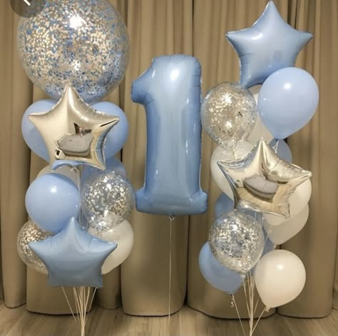 Foto Gender Reveal, First Birthday Decorations Boy, Baby Boy Birthday Themes, Birthday Decorations At Home, Boys First Birthday Party Ideas, Baby Birthday Decorations, Boy Birthday Decorations, Baby Boy 1st Birthday Party, Simple Birthday Decorations