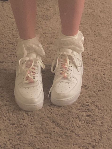 cute white air forces sneakers inspo , cute pink laces & white ruffle socks , coquette downtown girl aesthetic Frilly Socks With Sneakers, Frilly Socks Aesthetic, Ruffle Socks Outfit, Coquette Sneakers, White Ruffle Socks, Coquette Shoes, Pink Shoes Outfit, Ruffle Socks, Frilly Socks