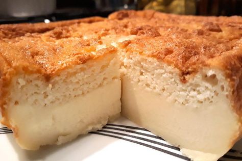 Magic Cake Taste Of Home, Gluten Free Magic Vanilla Custard Cake, Egg Custard Cake, Self Saucing Cake, Vanilla Magic Custard Cake Recipe, Custard Sponge Cake Recipe, Magic Vanilla Cake, Magic Cake Recipe, Magic Cake With Cream