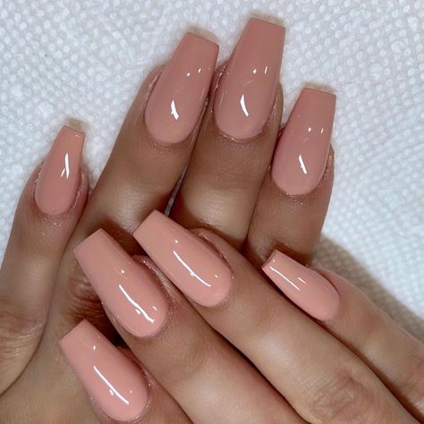 Peter_Glitznailboutique on Instagram: “After &before.🥰Glossy peach-nude 🥰💅u guys love this color?We open 6 day a week. Please call book appt with us. 414-525-9900. If you like my…” Nude Peach Nails, Peach Nude Nails, Peach Nail Color, Nails Nude Color, Peach Colored Nails, Peach Nail Polish, Peach Nails, Nude Nail Polish, The Beauty Of Life