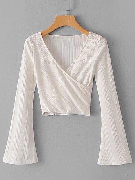 Crop Tops Online, Bell Sleeve Shirt, Top Shein, Crop Top Outfits, Cropped Tops, 50 Fashion, Ladies Dress Design, Looks Style, Latest Fashion For Women