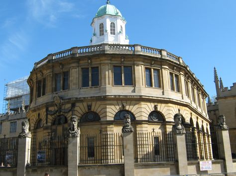 Sheldonian Theatre, Oxford, UK London National Theatre, London Palladium Theatre, Sheldonian Theatre, Royal Exchange Theatre Manchester, Oxford Uk, Theatre London, Best Of British, Quick Guide, Great British